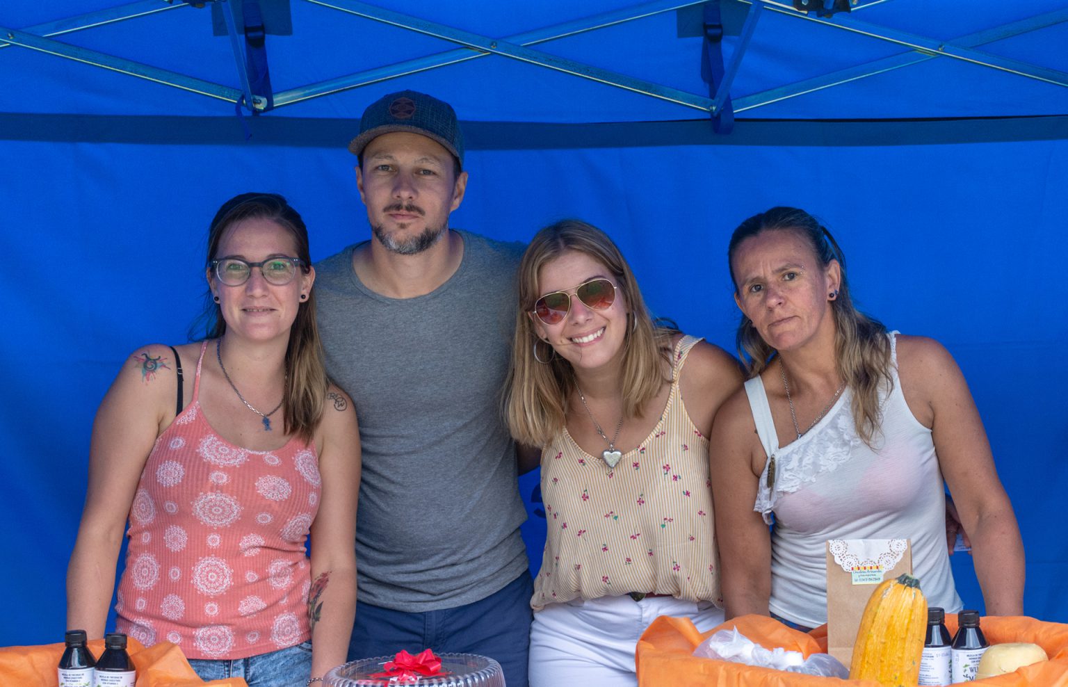 El mercado en tu barrio. Feria de emprendedores locales.